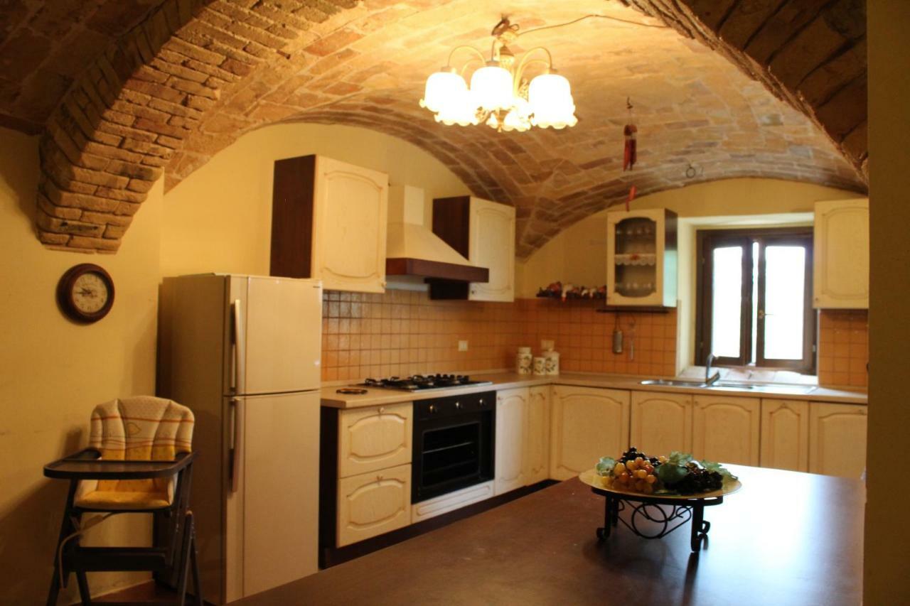 Villa Sarno Montesilvano Bagian luar foto